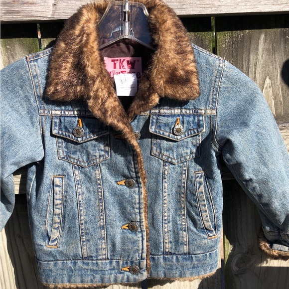 TWK Vintage Blue Jeans Denim Jacket with faux fur Collar and trim - Picture 2 of 7
